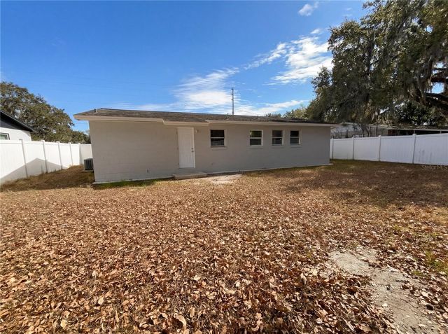 1315 BRAEBURY DRIVE, Leesburg, FL 34748