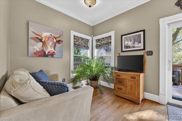 108 N Old Orchard Avenue, Webster Groves, MO 63119
