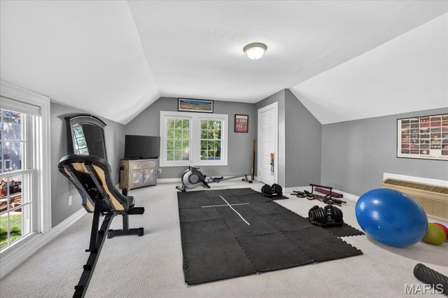 108 N Old Orchard Avenue, Webster Groves, MO 63119