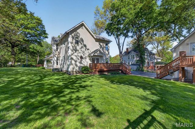 108 N Old Orchard Avenue, Webster Groves, MO 63119