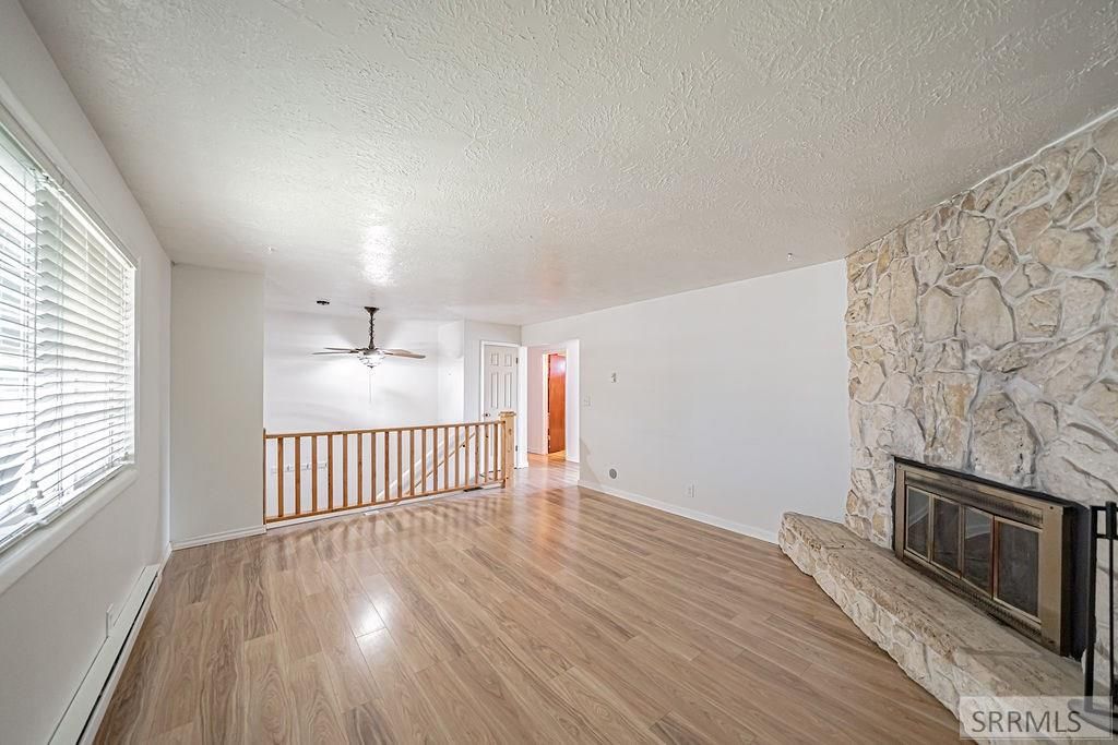 Image 8 of property listing at 177 N 695 W, Blackfoot, ID 83221