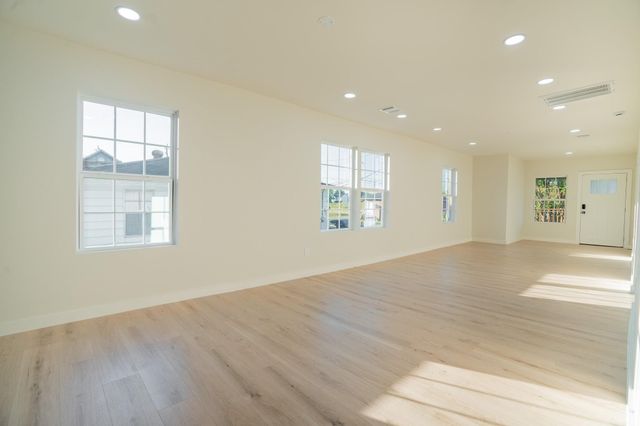 1310 E 34th Street, Houston, TX 77022