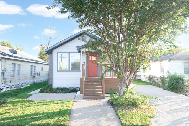 1310 E 34th Street, Houston, TX 77022