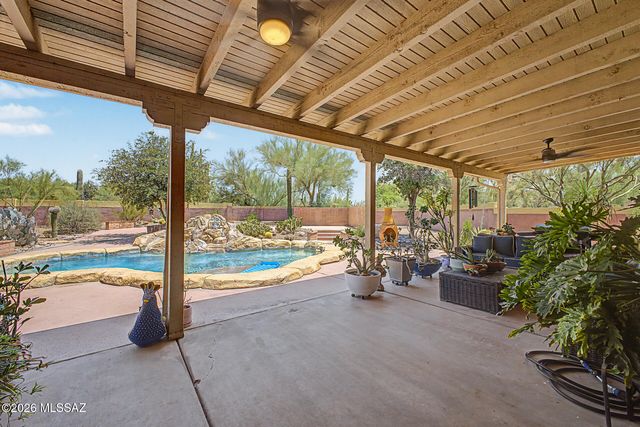 10909 N Sandra Road, Tucson, AZ 85742