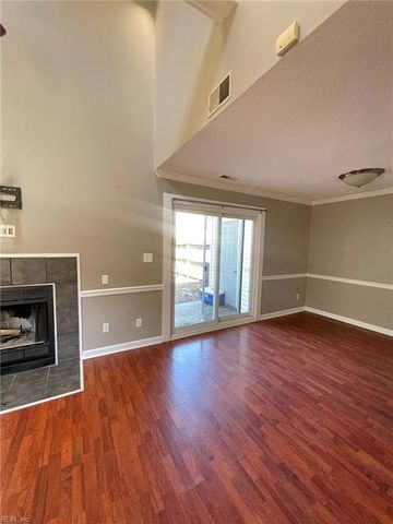 110 Kingsbridge LN, Yorktown, VA 23692