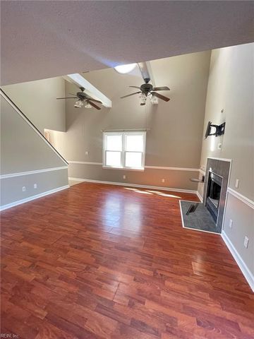 110 Kingsbridge LN, Yorktown, VA 23692