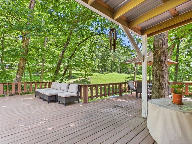 1755 NC 3400, Marble Falls, AR 72648