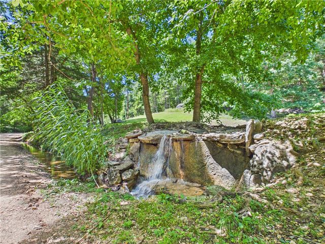 1755 NC 3400, Marble Falls, AR 72648