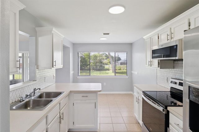 940 FOREST STREET NE, Palm Bay, FL 32907