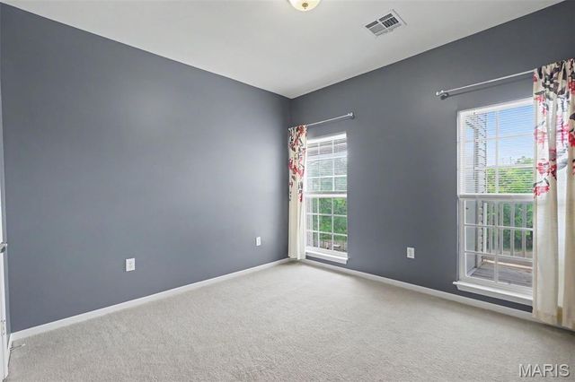 39 Kassebaum Lane 305, St Louis, MO 63129
