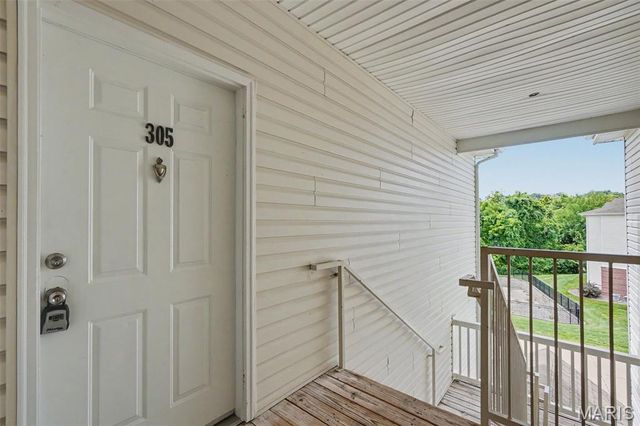 39 Kassebaum Lane 305, St Louis, MO 63129