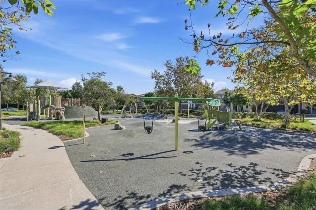 154 Briar Rose, Irvine, CA 92618