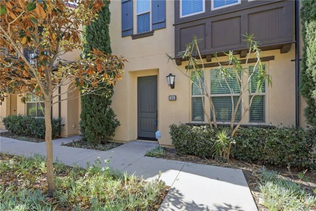 154 Briar Rose, Irvine, CA 92618