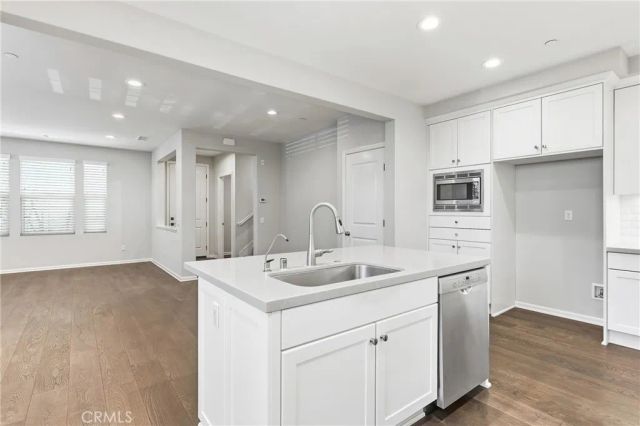 154 Briar Rose, Irvine, CA 92618