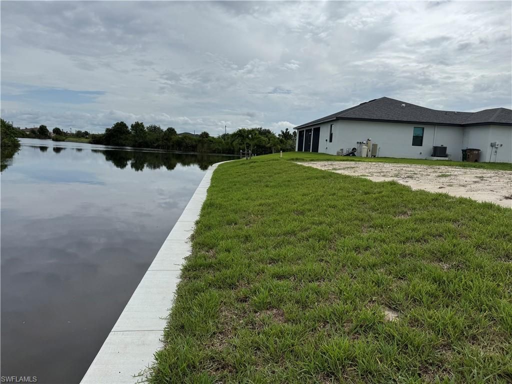 2907 9th ST, CAPE CORAL, FL 33993 — photo 5