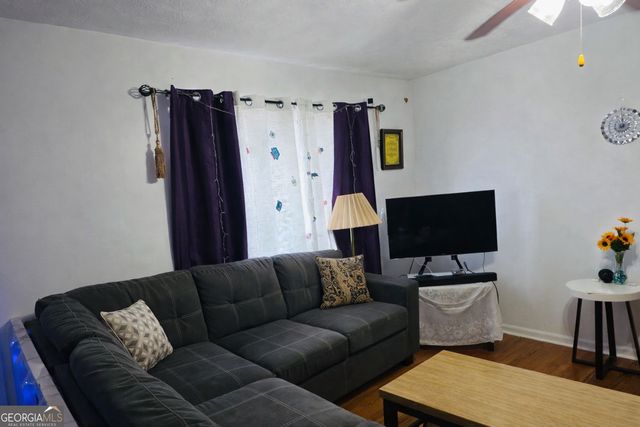 1764 Big Valley Way, Stone Mountain, GA 30083