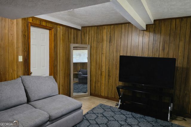1764 Big Valley Way, Stone Mountain, GA 30083