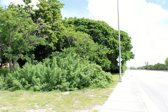 583 S Dixie Highway, Deerfield Beach, FL 33441