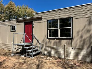 87 Paris Drive, Pottsboro, TX 75076