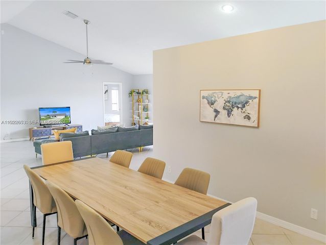 6043 Sunberry Circle, Boynton Beach, FL 33437