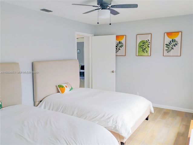 6043 Sunberry Circle, Boynton Beach, FL 33437