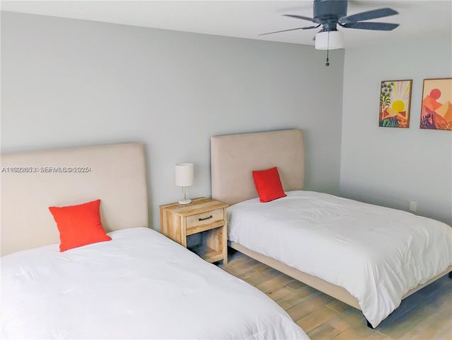 6043 Sunberry Circle, Boynton Beach, FL 33437