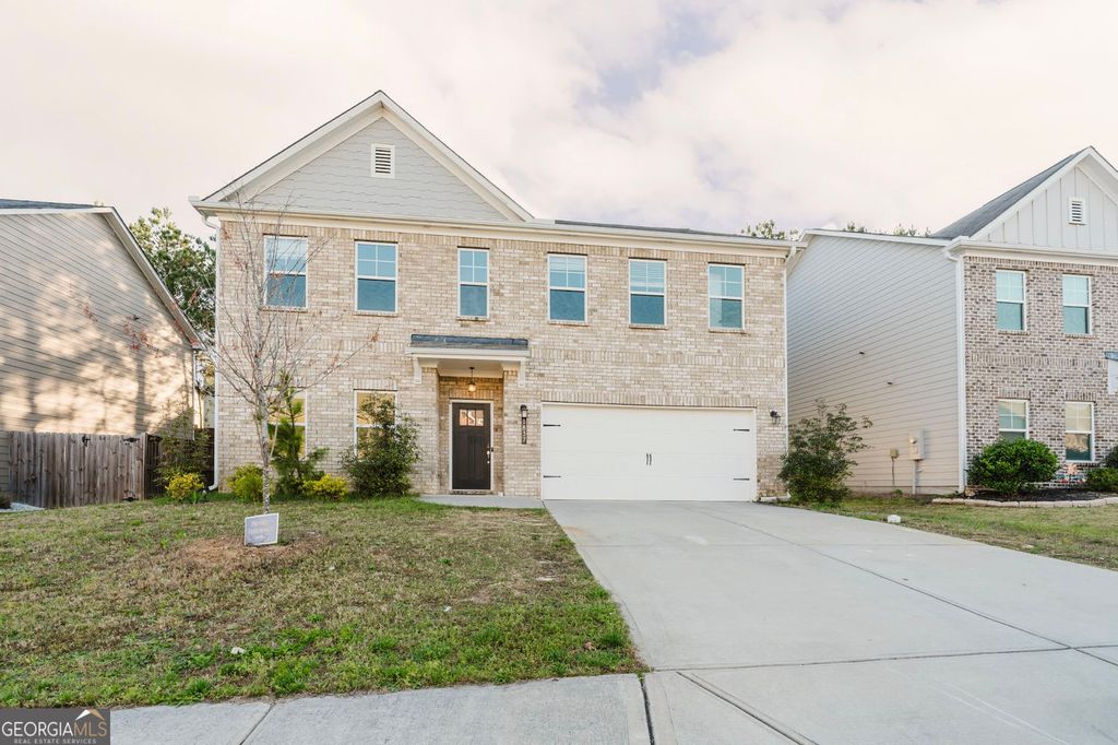 1837 Weatherbrook Circle, Lawrenceville, GA 30043