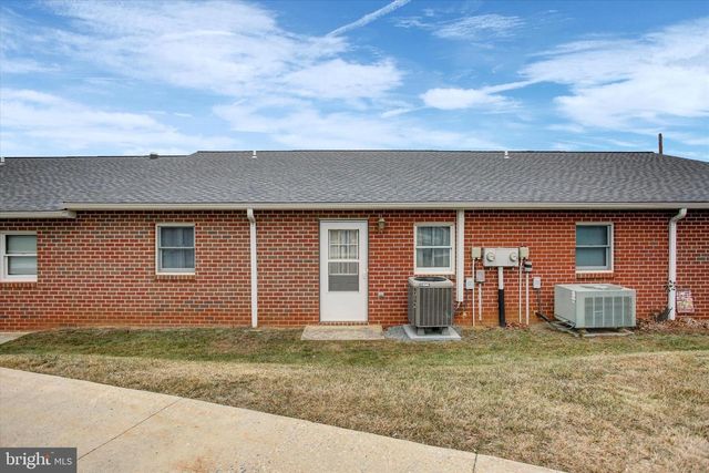 714 MARDEN AVENUE N, Shippensburg, PA 17257