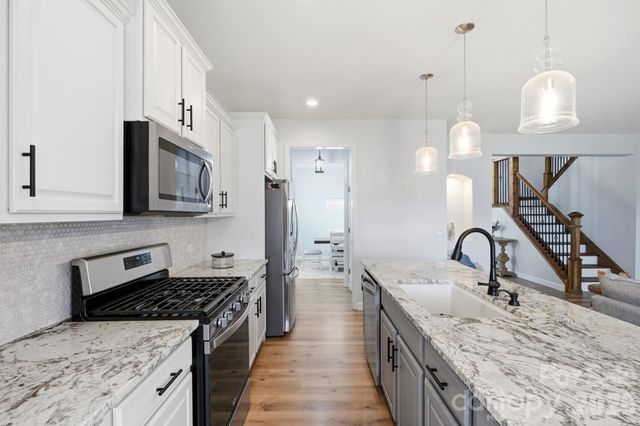 1205 Brooksland Place, Waxhaw, NC 28173