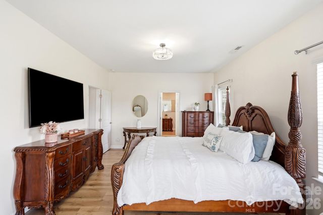 1205 Brooksland Place, Waxhaw, NC 28173