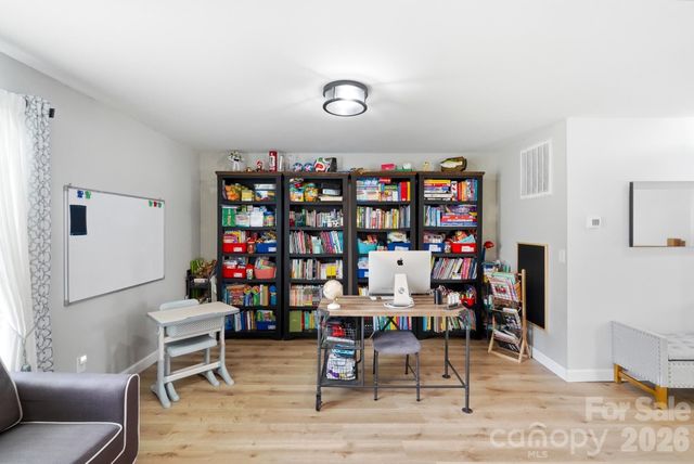 1205 Brooksland Place, Waxhaw, NC 28173