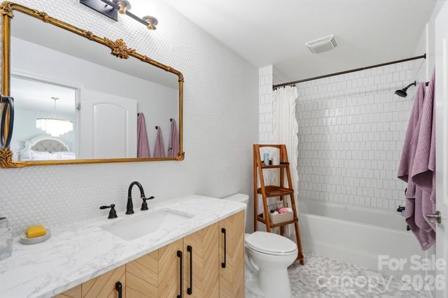1205 Brooksland Place, Waxhaw, NC 28173