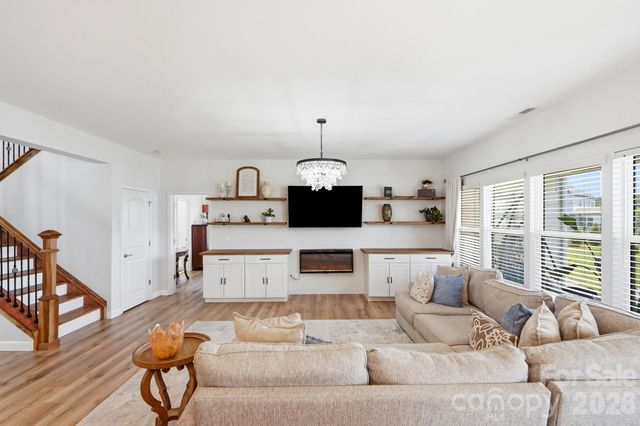 1205 Brooksland Place, Waxhaw, NC 28173