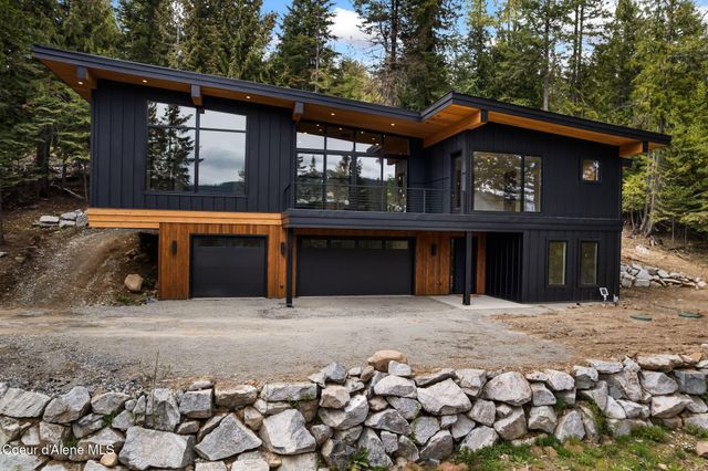 292 Fairway View Dr, Sandpoint, ID 83864