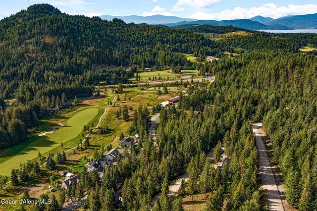 292 Fairway View Dr, Sandpoint, ID 83864