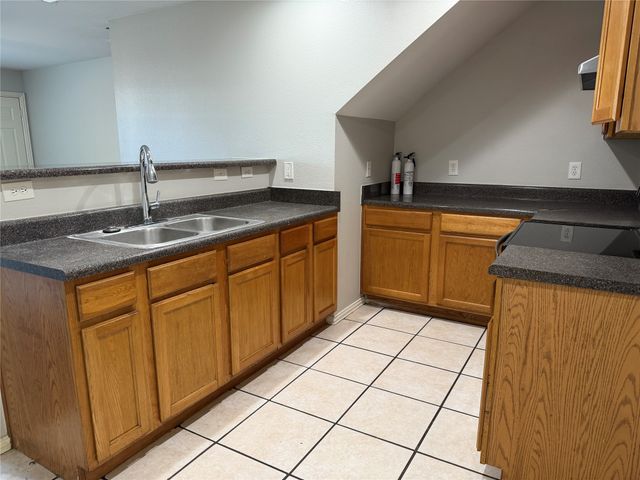 4029 Preferred Place, Dallas, TX 75237