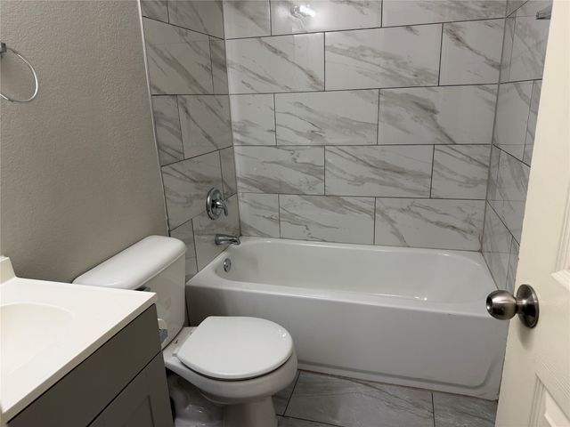 4029 Preferred Place, Dallas, TX 75237
