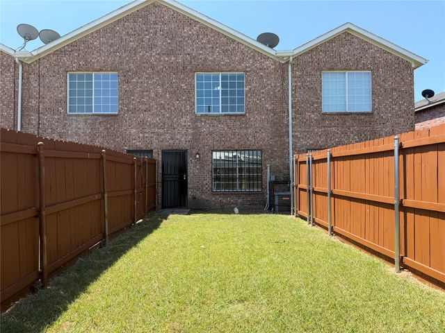 4029 Preferred Place, Dallas, TX 75237