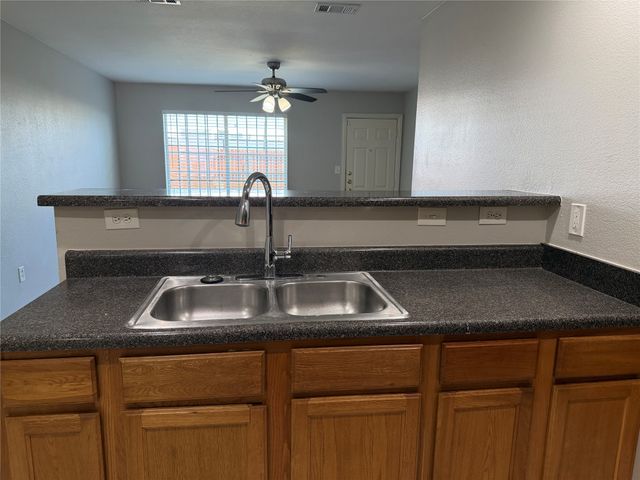 4029 Preferred Place, Dallas, TX 75237