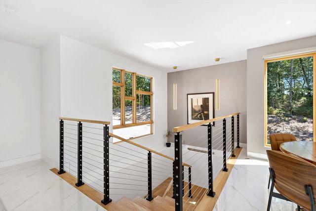 1924 State Road, Plymouth, MA 02360
