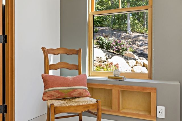 1924 State Road, Plymouth, MA 02360