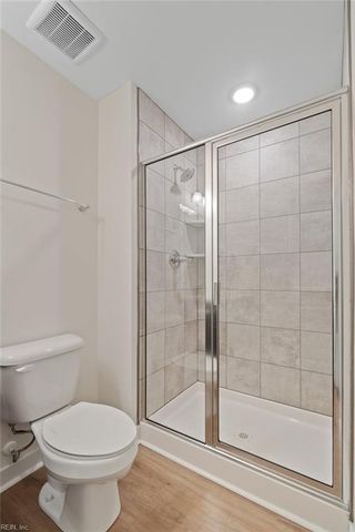 1123 Gordon WALK, Virginia Beach, VA 23451