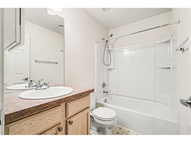 223 Cardinal Way, Longmont, CO 80501
