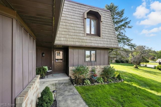 3860 Sawbridge Drive 21, Richfield, OH 44286