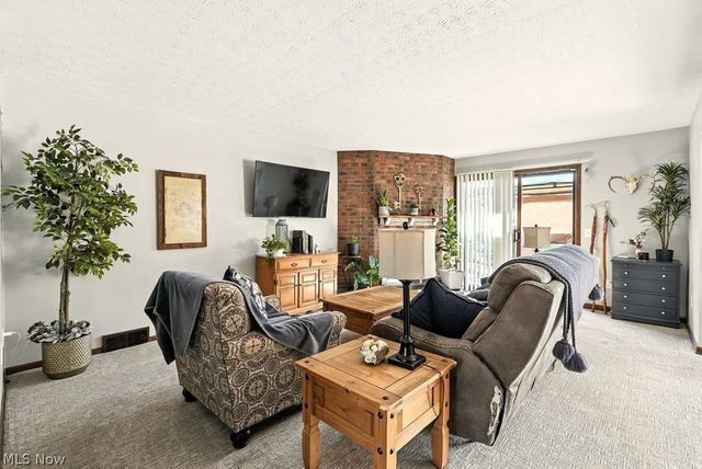 3860 Sawbridge Drive 21, Richfield, OH 44286
