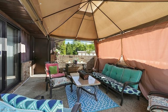 3860 Sawbridge Drive 21, Richfield, OH 44286