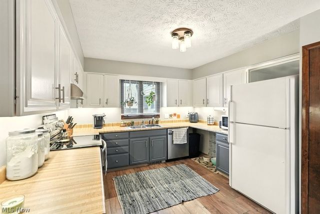 3860 Sawbridge Drive 21, Richfield, OH 44286