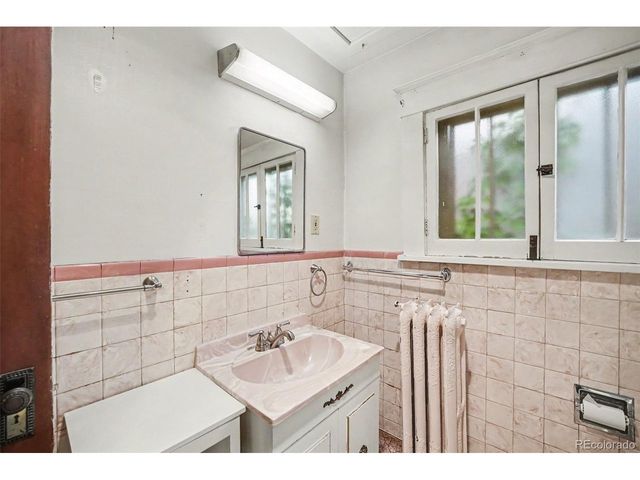 2912 N Raleigh St, Denver, CO 80212