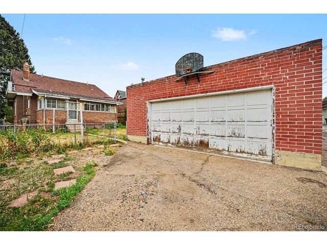 2912 N Raleigh St, Denver, CO 80212