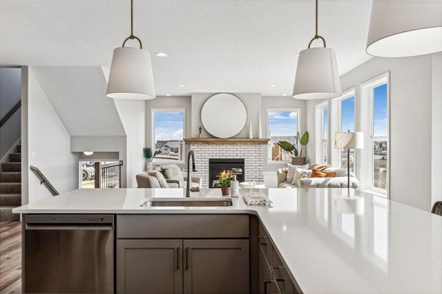 15757 Aquila Avenue, Savage, MN 55372